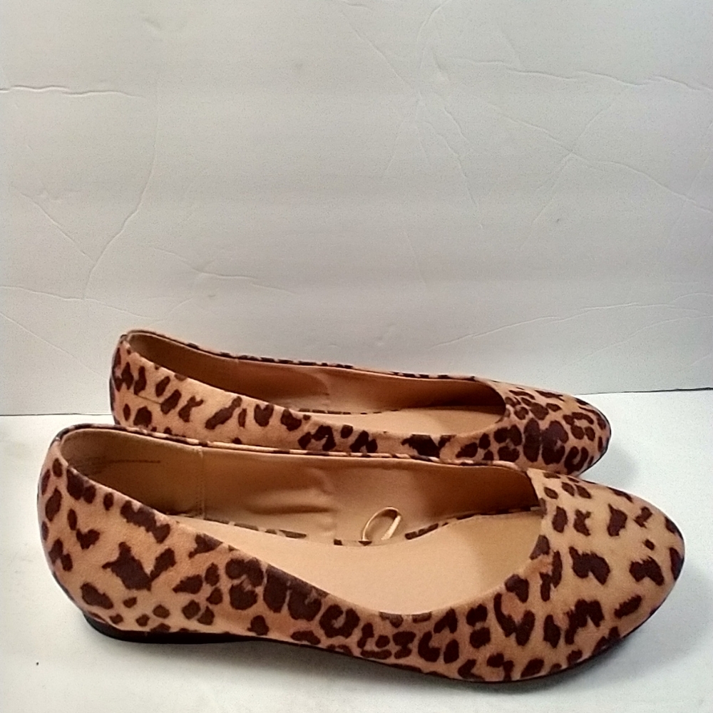 Lane Bryant Leopard Print Round Toe Flats Women's sz 10W.